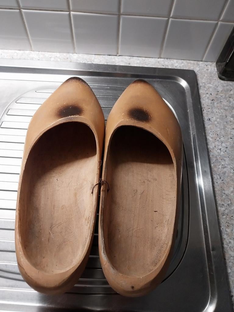 Handgemaakte houten klompen, Tuin en Terras, Ophalen, Nieuw