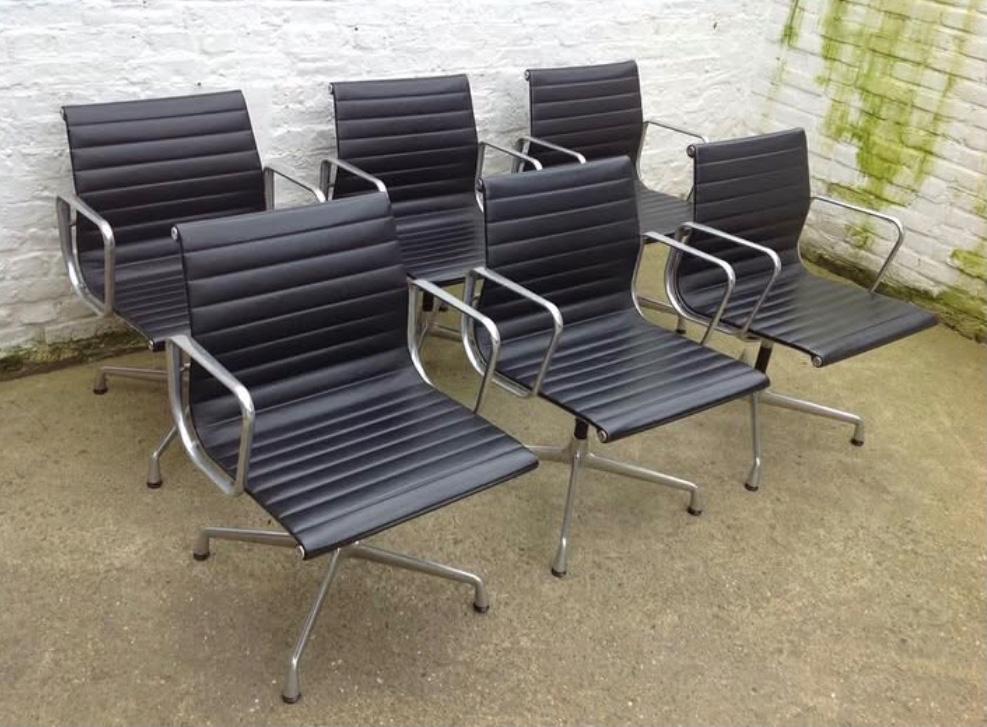 6 x Eames EA108 Zwart Leder - Vitra, Ophalen, Zwart, Leer