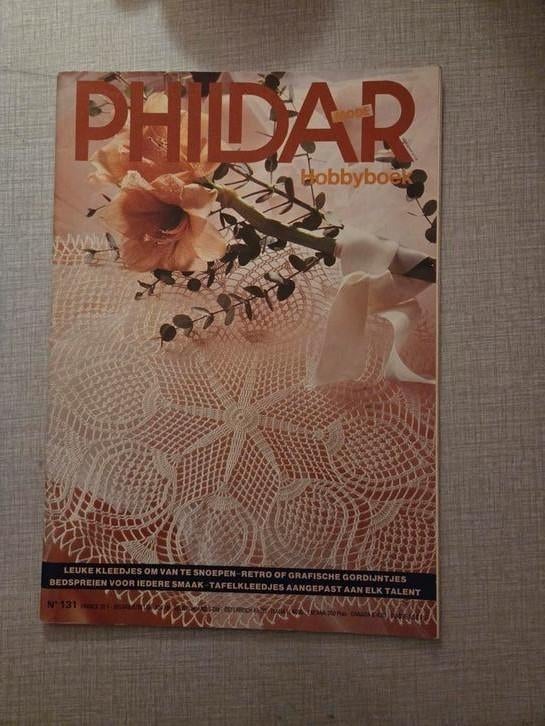 Livre Phildar Hobby n131., Livres, Enlèvement ou Envoi, Comme neuf, Tricot et Crochet