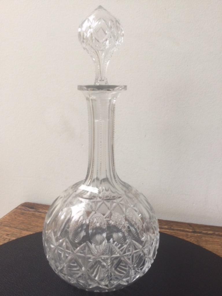 Jolie carafe gravée en cristal (1892), Enlèvement ou Envoi