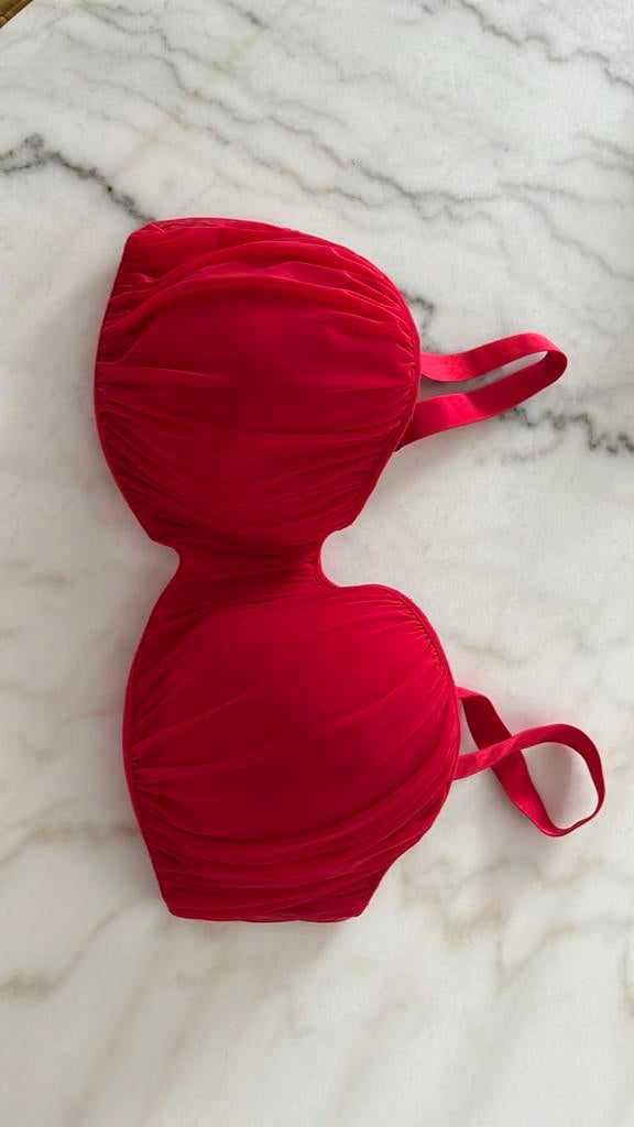 Soutien eur 85D rouge ou noir neuf, Rouge