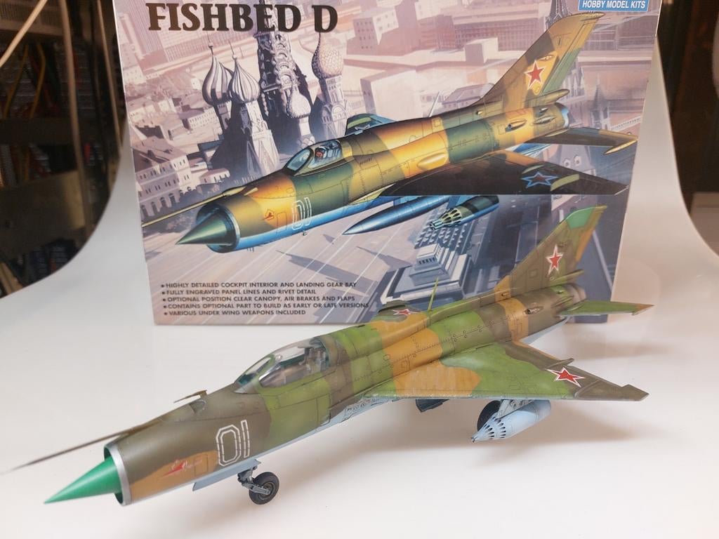 Academy MIG21  Fishbed D  1/48, Ophalen, Zo goed als nieuw