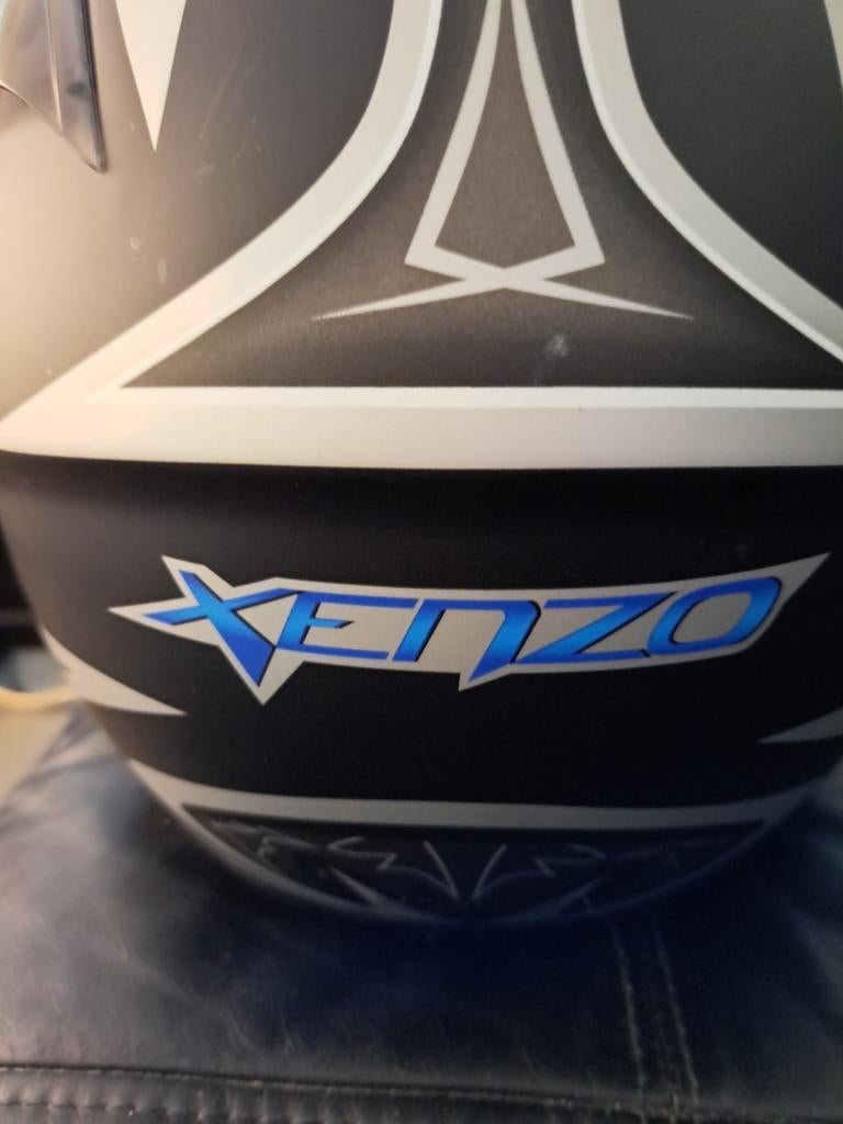 Helm xenzo maat large, Motoren, Ophalen of Verzenden