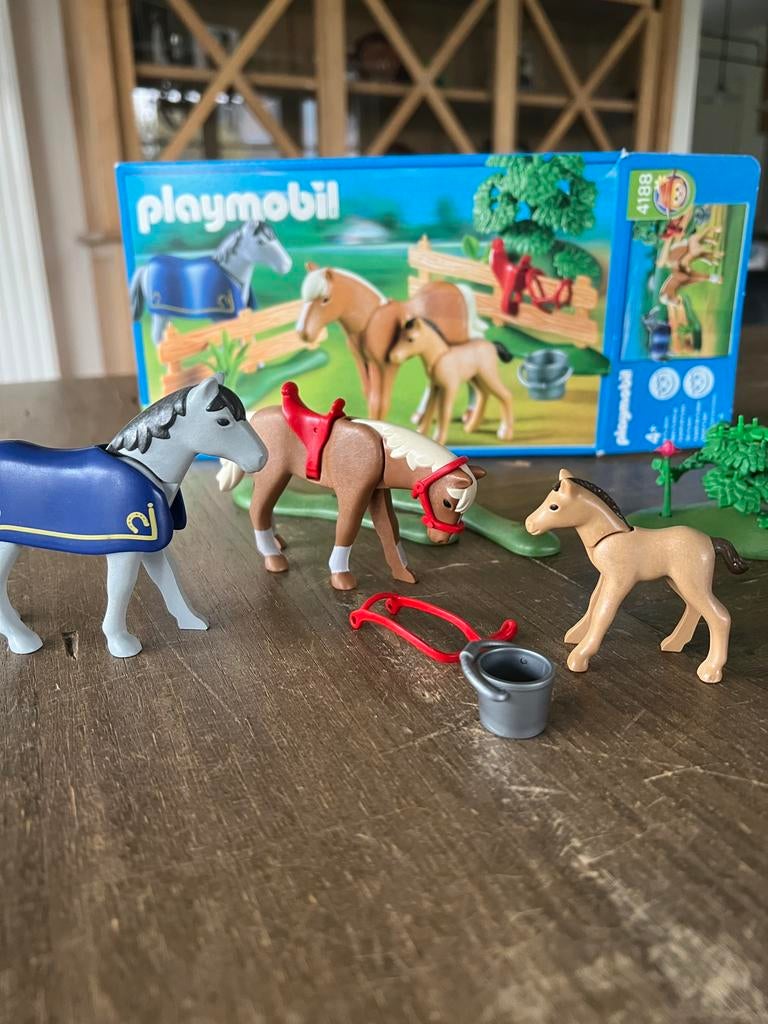 Famille de chevaux Playmobil p, Enlèvement ou Envoi, Comme neuf, Ensemble complet