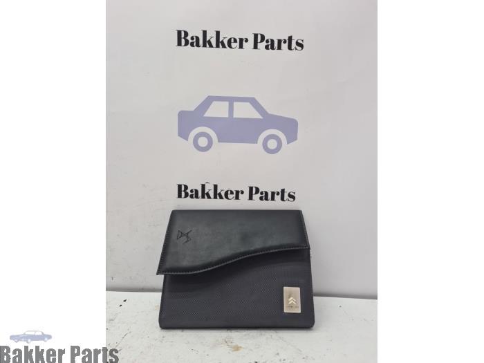 Livret d'instructions d'un Citroen DS4, -, 3 mois de garantie, Utilisé, -