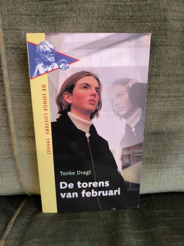 De torens van februari.     (Tonke Dragt), Boeken, Kinderboeken | Jeugd | 10 tot 12 jaar, Zo goed als nieuw, Fictie, Ophalen