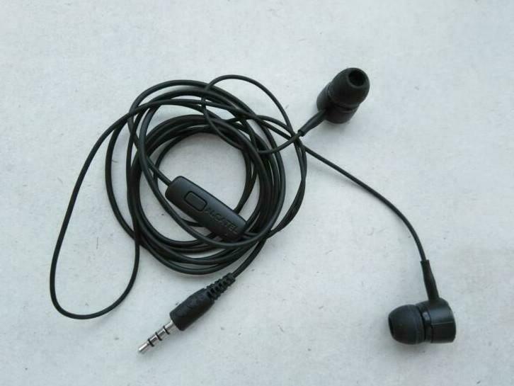 Smartphone Alcatel new set of light weight in ear headset, Telecommunicatie, Ophalen of Verzenden, Nieuw