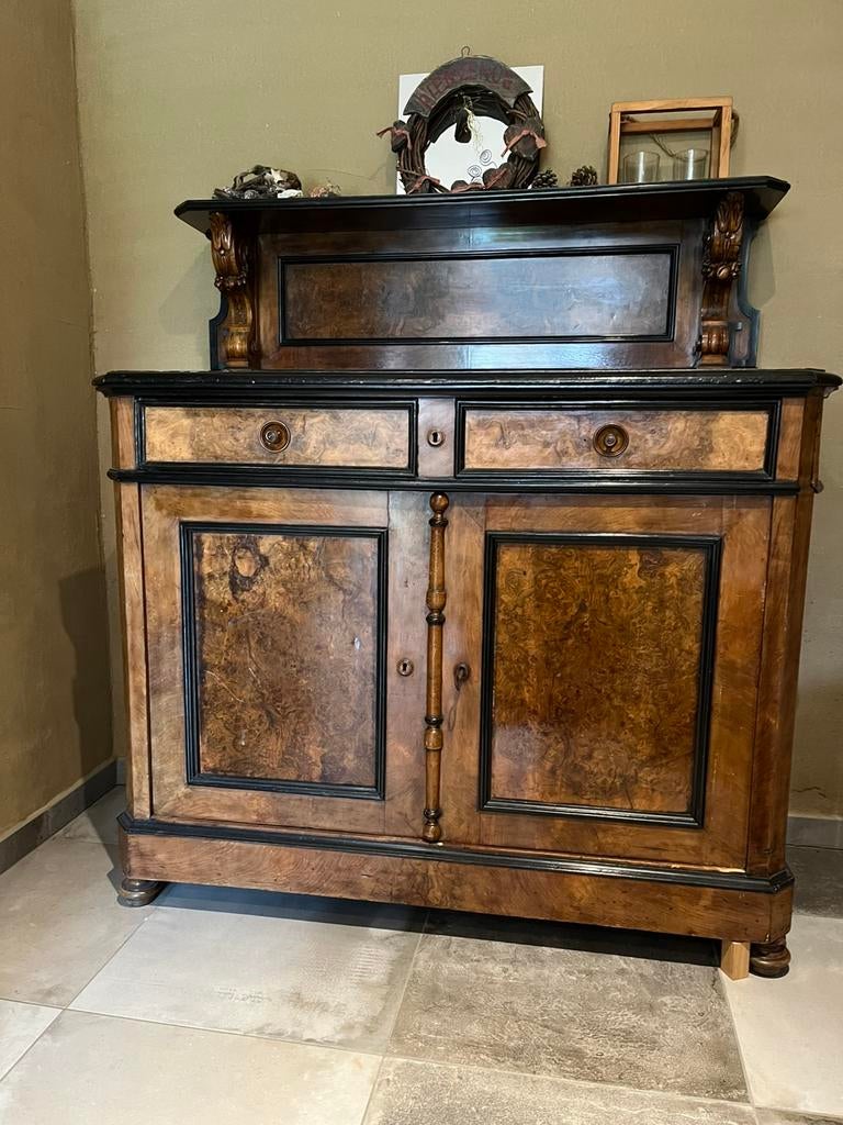Buffet ancien, noyer, style Louis Philippe, Enlèvement