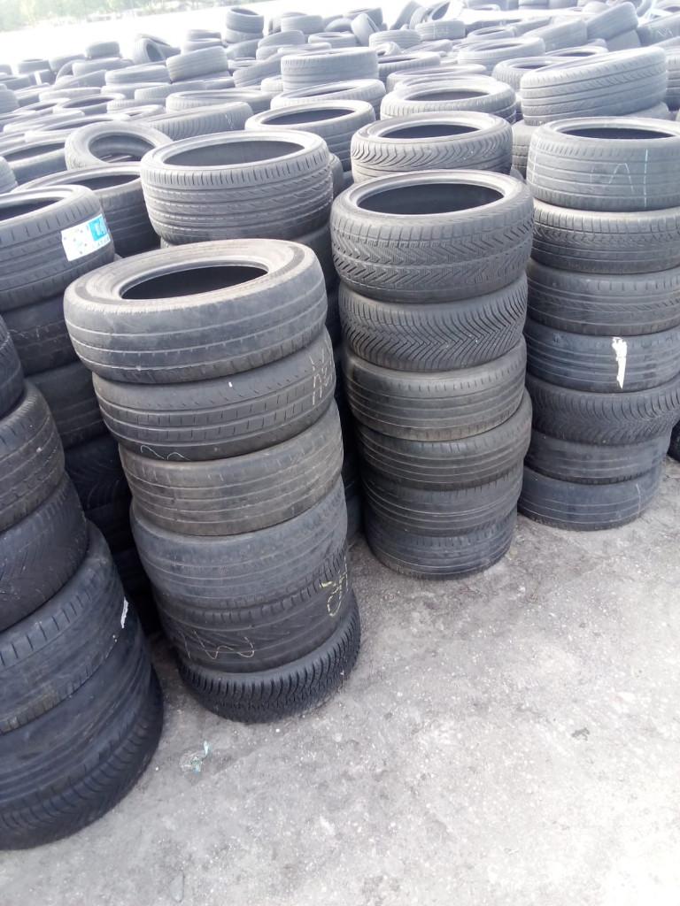 1800 autobanden voor export € 2 per stuk car tires 13-22inch, Auto-onderdelen, Banden en Velgen, Ophalen, Band(en)