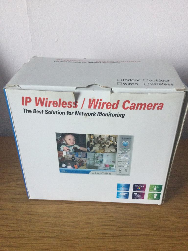 Caméra de surveillance, Comme neuf