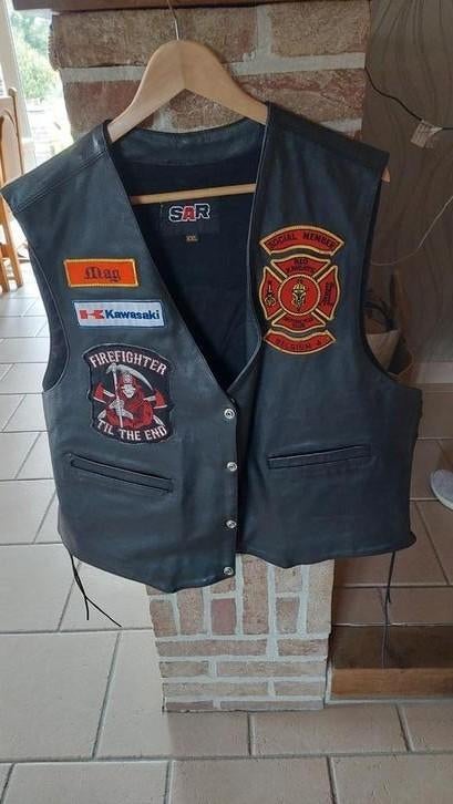 Gilet cuir red knights, Enlèvement