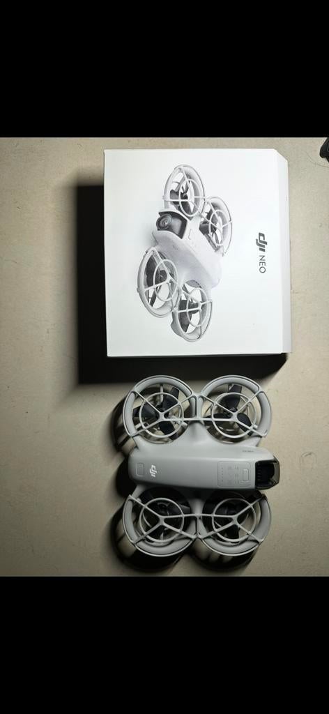 DJI Neo - Zo goed als nieuw - Zeer weini nele doos, Ophalen, Zo goed als nieuw