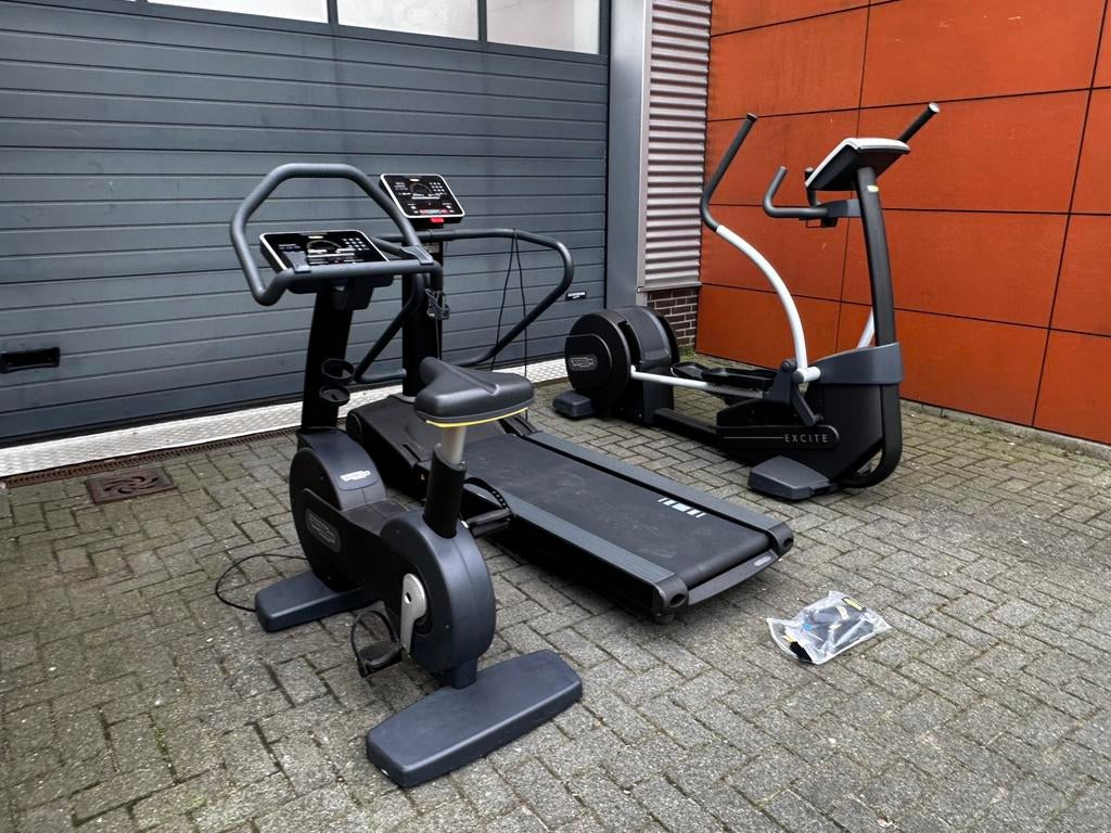 Technogym Loopband , Crosstrainer en Hometrainer, Sport en Fitness, Ophalen, Gebruikt, Loopband