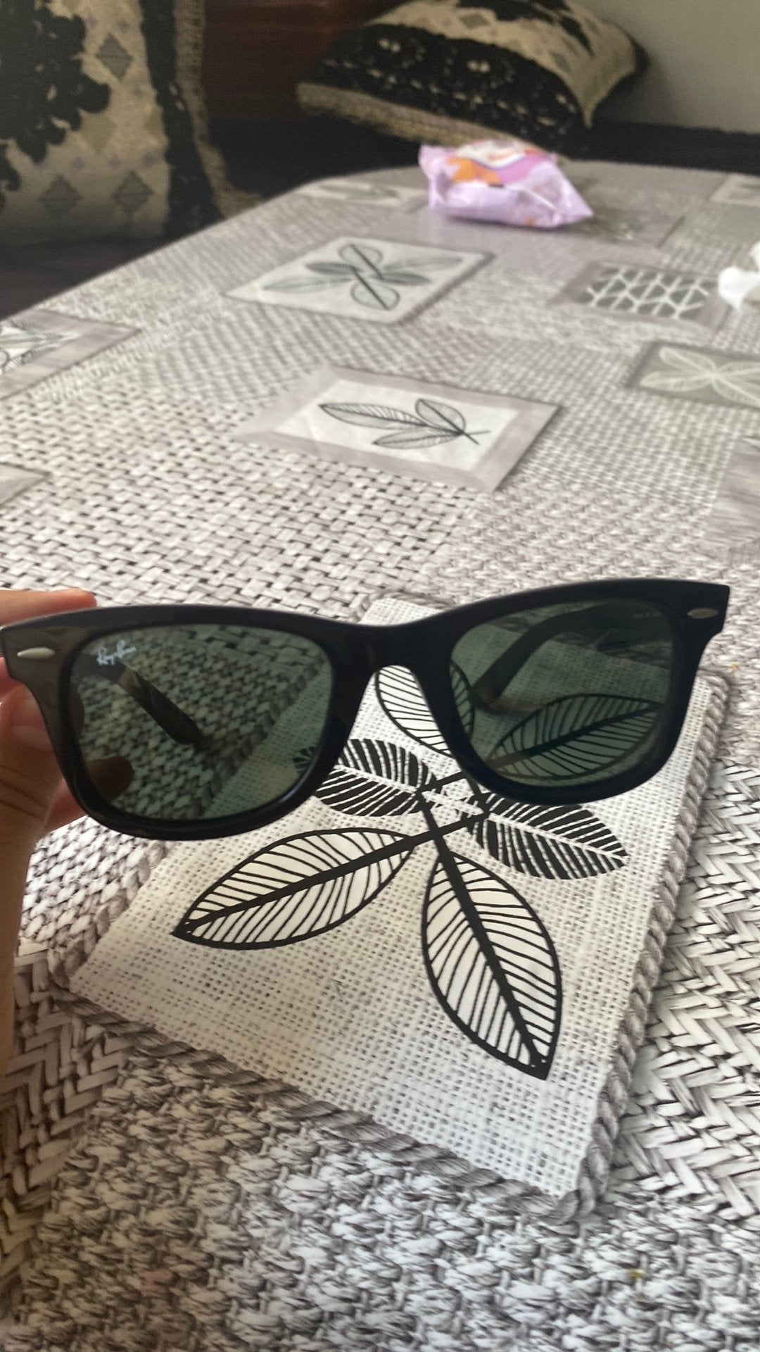 Het is een heel mooie bril van de merk Ray.Ban, Ophalen of Verzenden, Zo goed als nieuw, Bril