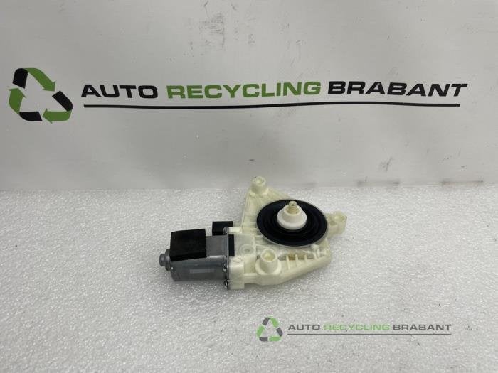 Moteur de vitre portière d'un Volkswagen Passat, -, 3 mois de garantie, Utilisé, -