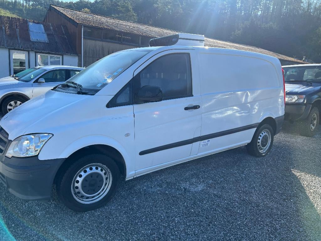 mercedes vito frigo, Autos, Euro 5, Achat, Entreprise, 3 places