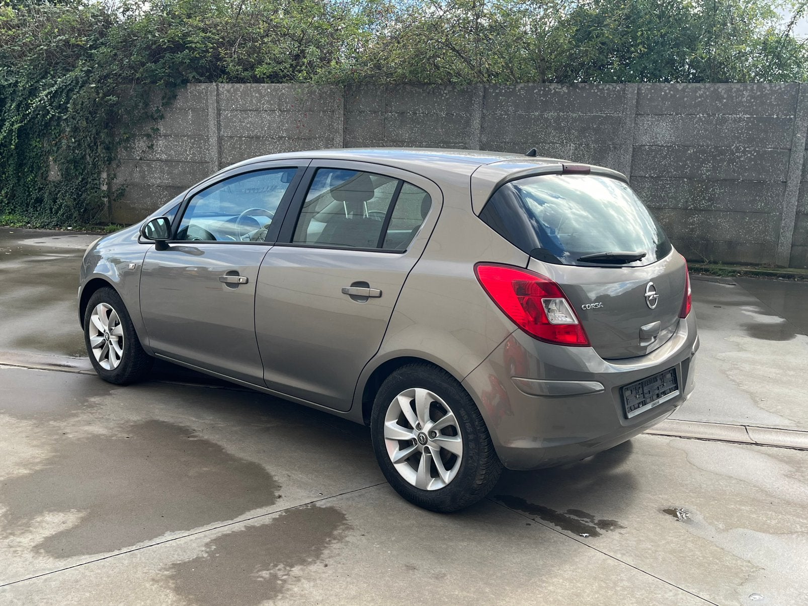 Opel Corsa 1.2 essence 2014 avec 97000km *Parfait*Garantie*, Autos, Ordinateur de bord, Euro 5, Achat, 63 kW