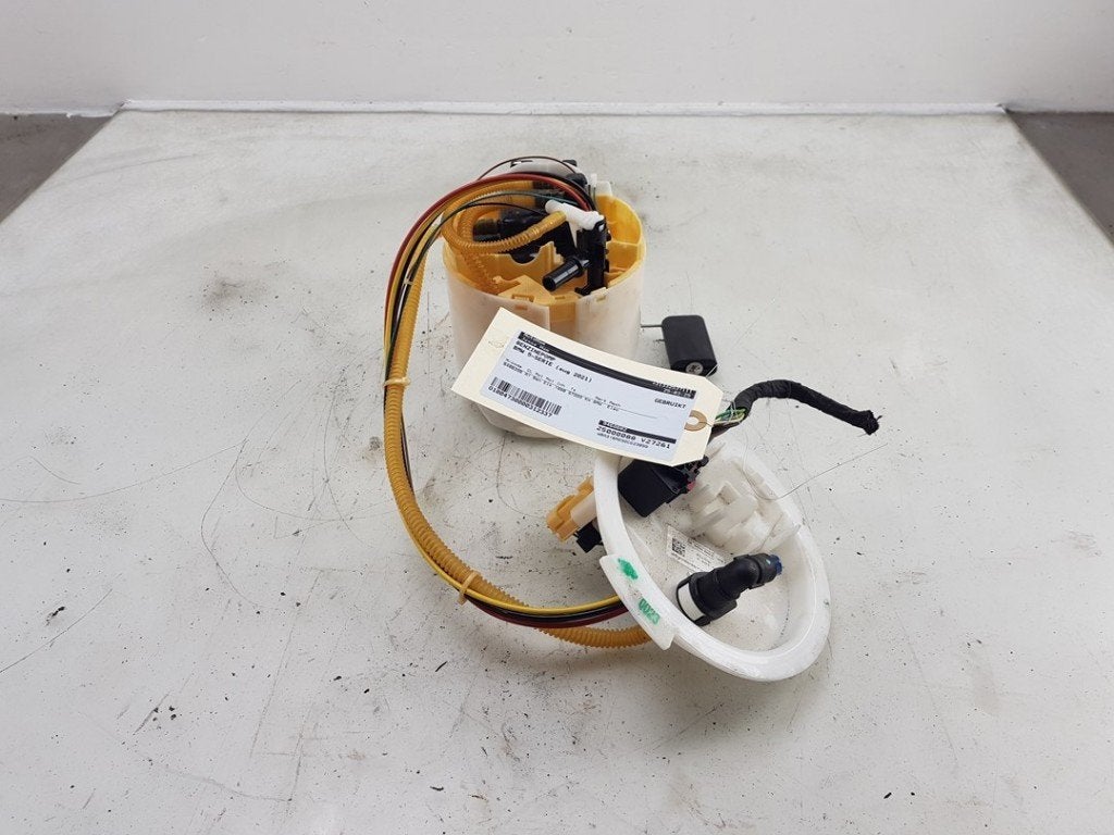 BRANDSTOFPOMP ELECT. BMW 5 serie Touring (G31), Auto-onderdelen, Gebruikt, BMW