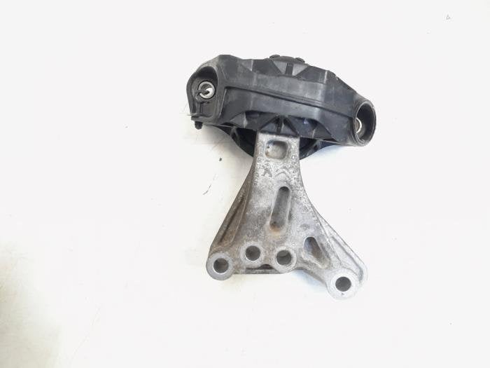 Support moteur d'un Peugeot 208, Autos : Pièces & Accessoires, Moteurs & Accessoires, -, 3 mois de garantie, Utilisé, -