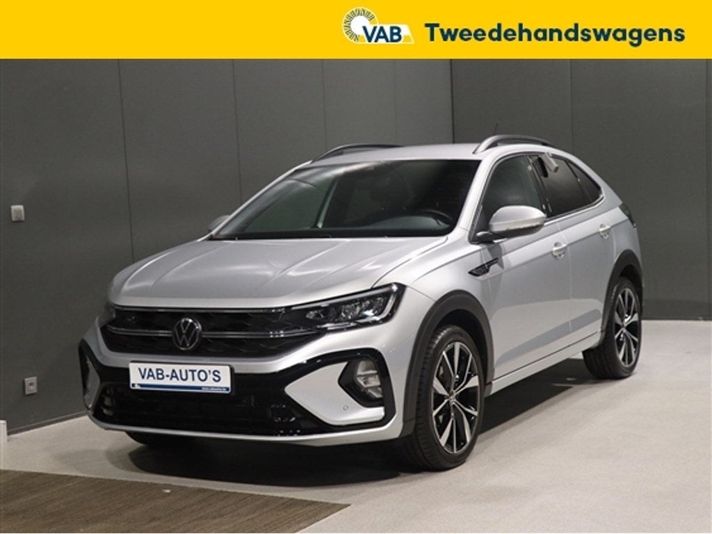 Volkswagen Taigo   R-LINE TURBO DSG, Automaat, https://public.car-pass.be/vhr/2fbf0988-f0ba-4837-a7ce-abfe5f8d133c, Zwart, Bedrijf