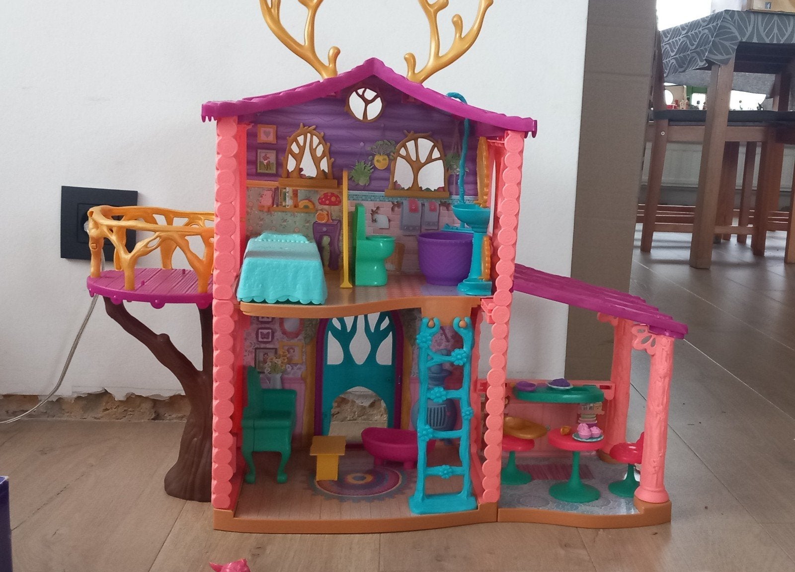 Enchantimals poppenhuis, Kinderen en Baby's, Ophalen, Gebruikt, Poppenhuis