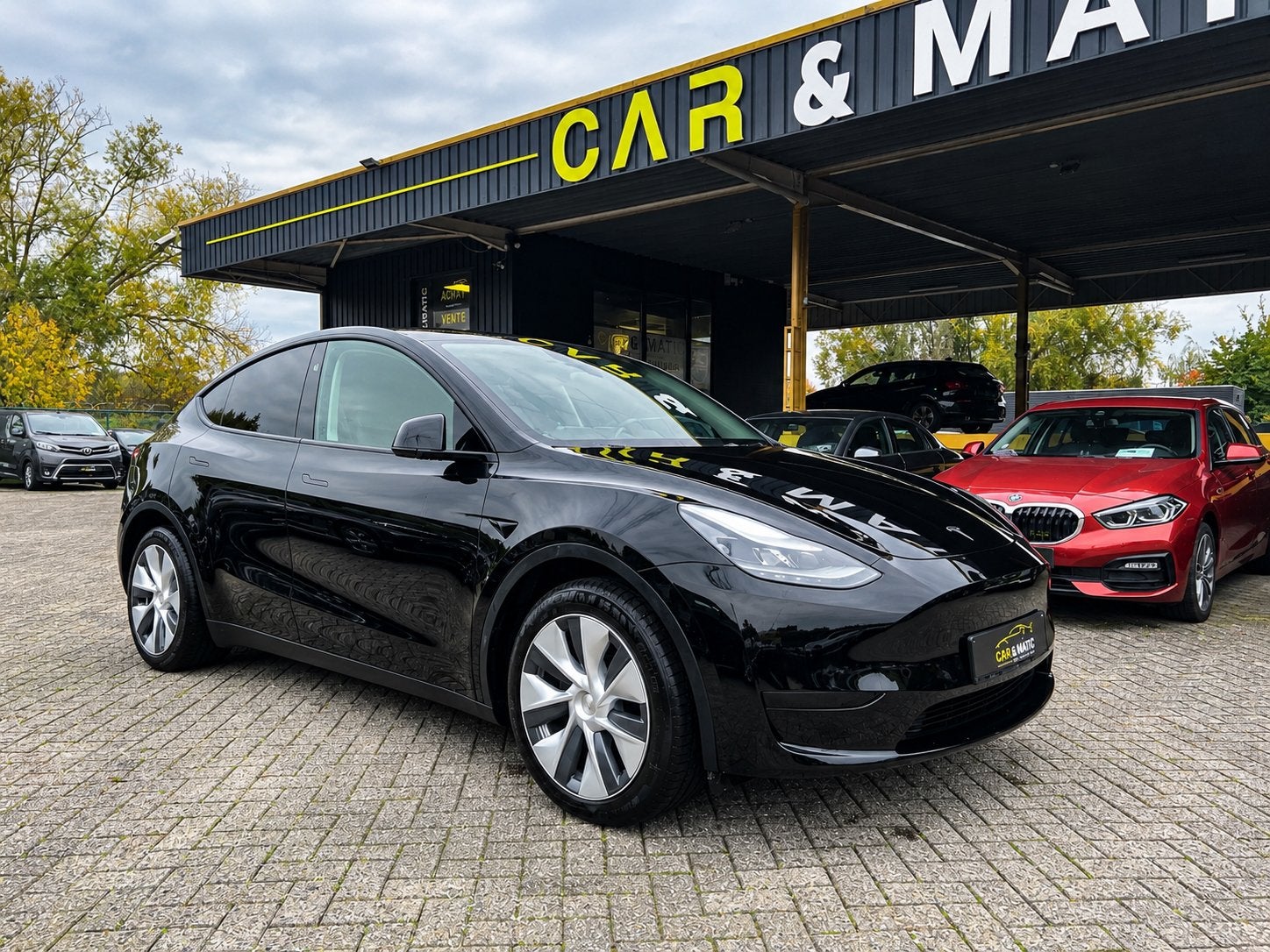Y 300CV // 2025 // 400KM Autonomie // Garantie 2034…, Auto's, Bedrijf, 5 zetels, Model Y, Te koop