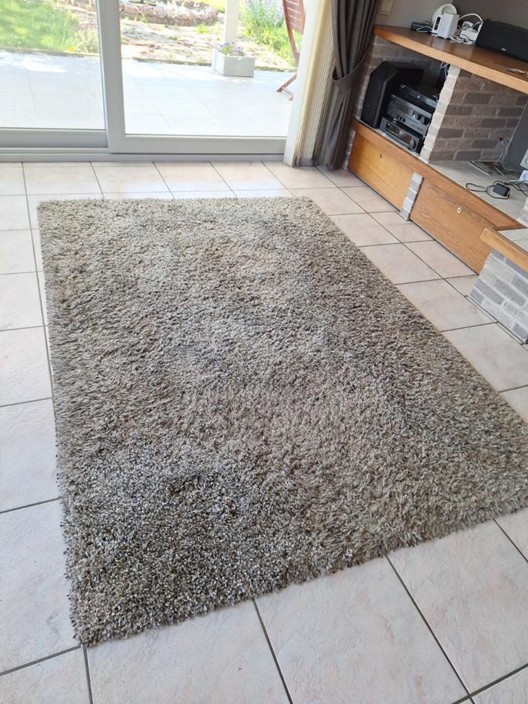 Langharige tapijt. 160x 240., Ophalen, Beige