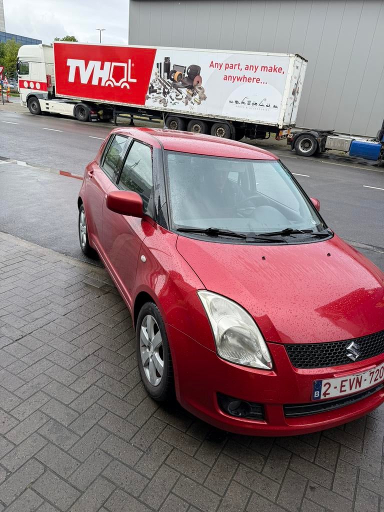 Suzuki, Auto's, Voorwielaandrijving, Stof, Zwart, Swift
