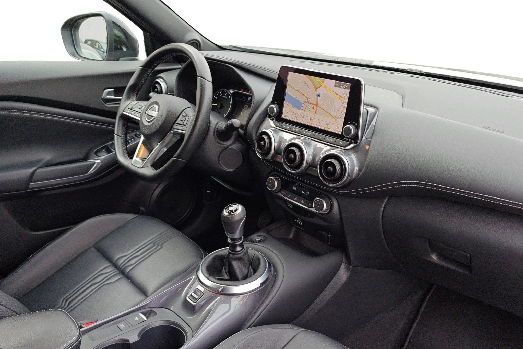 Nissan Juke 1.0 DIG-T 114 Tekna + Sound Pack - incl 2 jaar K, Auto's, Voorwielaandrijving, Stof, Zwart, 1257 kg