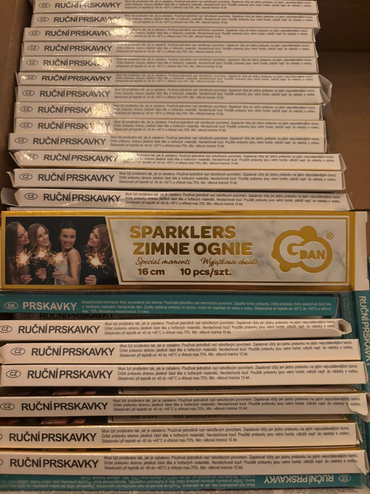 Vuurwerk stokjes +\- 84 x 10 stuks, Ophalen, Nieuw