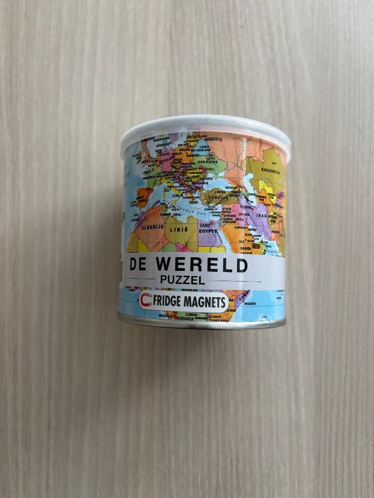 Magneetpuzzel de wereld 100 stuks, Ophalen of Verzenden, Meer dan 50 stukjes, Zo goed als nieuw, 6 jaar of ouder