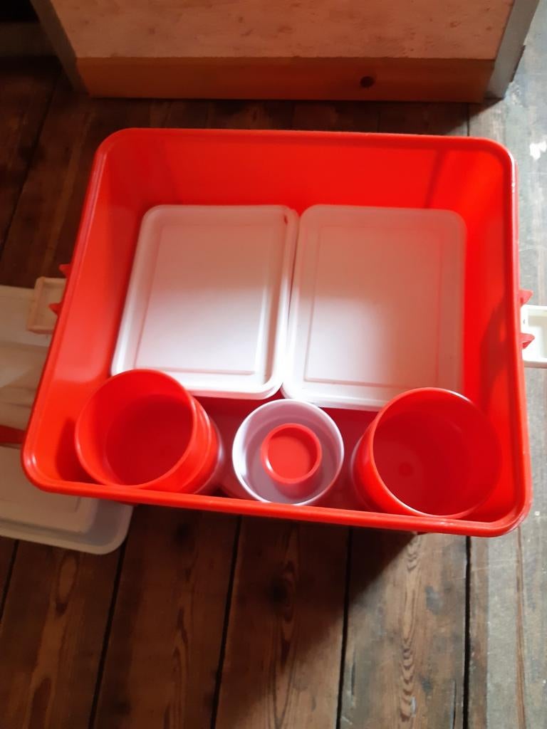 Een picknick  box 5 euro, Caravans en Kamperen, Ophalen of Verzenden