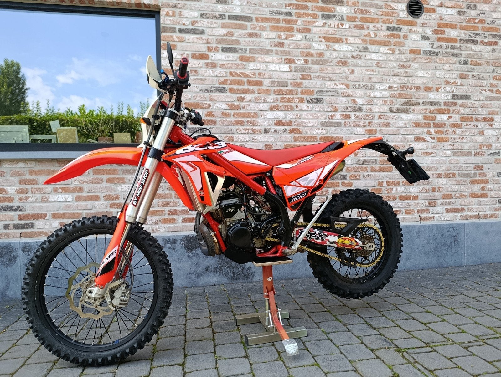 Beta xtrainer 300cc 2 takt , gekeurd,Klaar voor inschrijving, Motoren, 299 cc, Gebruikt, Particulier, Enduro