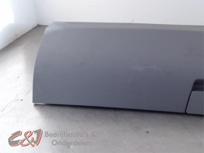 Dashboardkastje van een Volkswagen Crafter, Gebruikt, -, Volkswagen, -