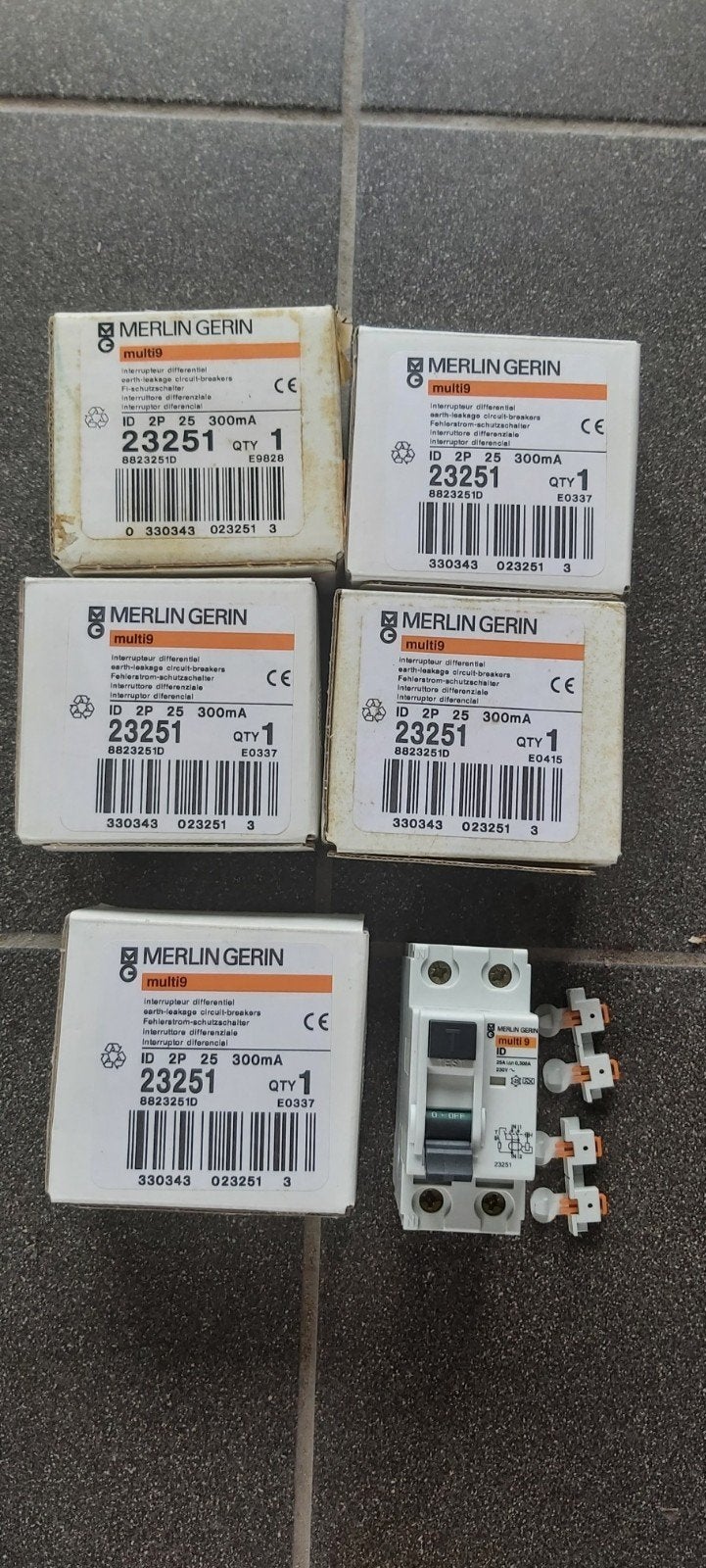 verliesstroomschakelaar, Enlèvement