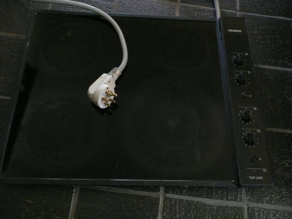 Keramische kookplaat Siemens, Elektronische apparatuur, Kookplaten, Ophalen, Gebruikt, Keramisch, 4 kookzones