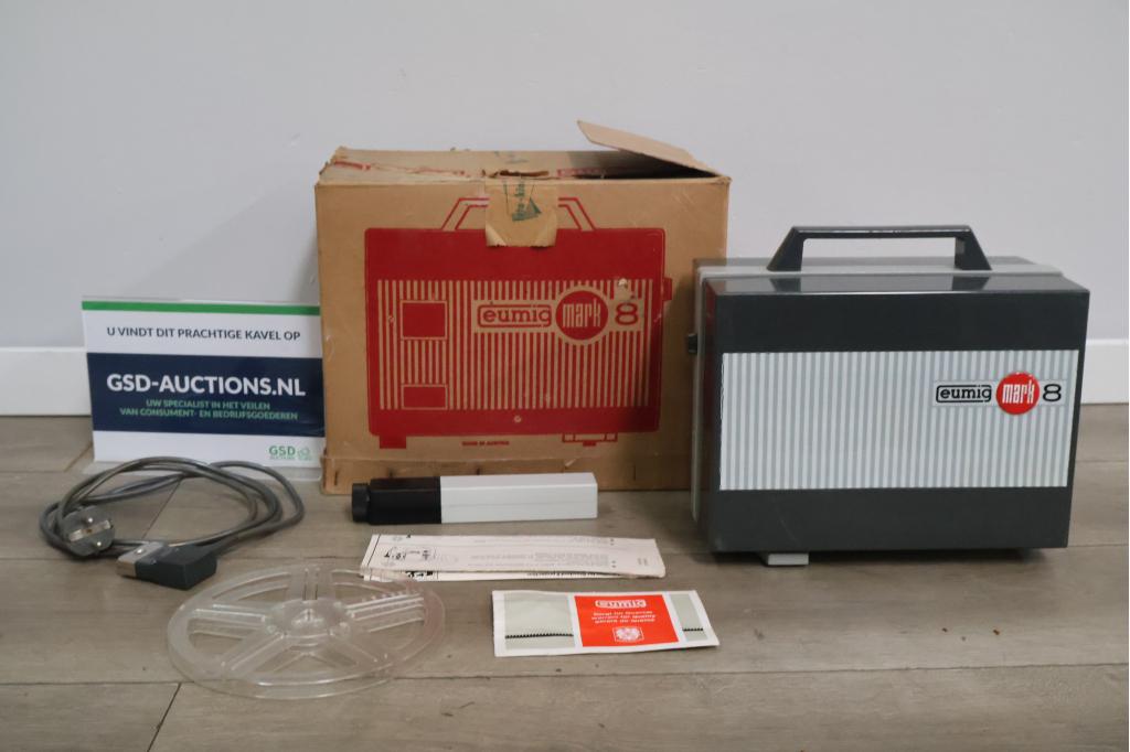 Vintage Eumig Mark 8 filmprojector, TV, Hi-fi & Vidéo, Projecteurs dias, Niet ingevuld, Niet ingevuld, Niet ingevuld