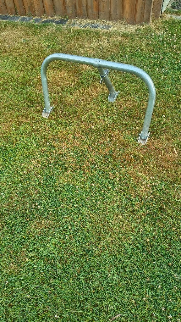 Barrière anti parking avec cadenas