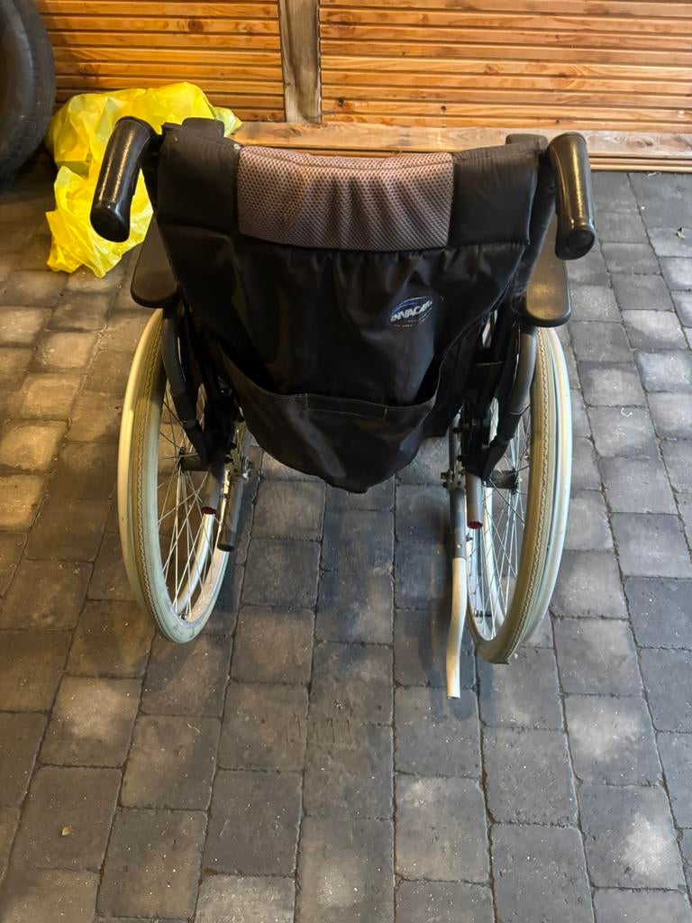 Invacare rolstoelen 39cm  breed, Diversen, Rolstoelen, Ophalen, Gebruikt
