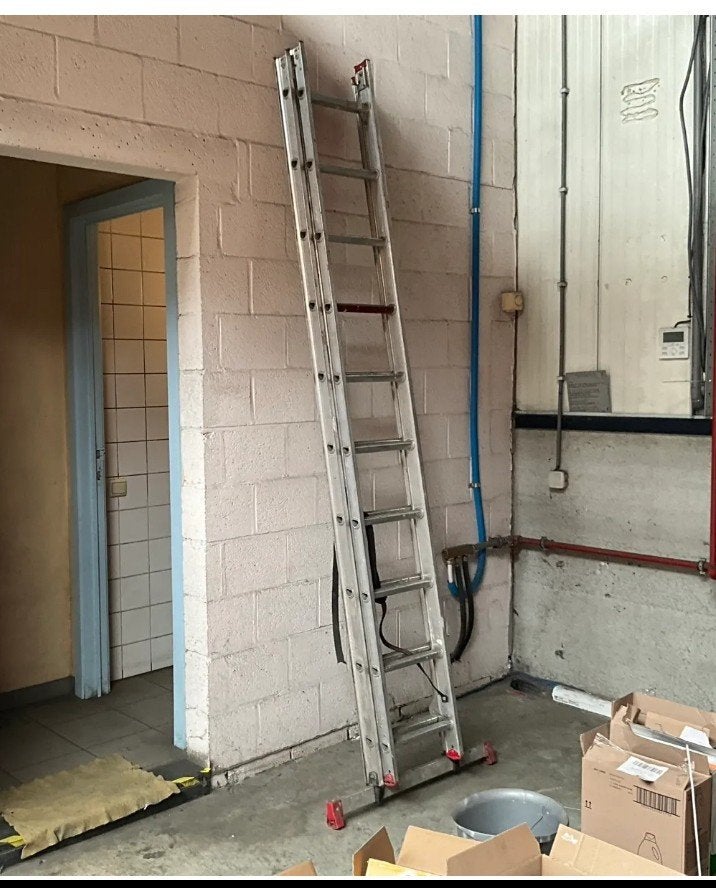 Professionele Aluminium Ladder – Zeer Degelijk, Doe-het-zelf en Bouw, Ophalen, Ladder