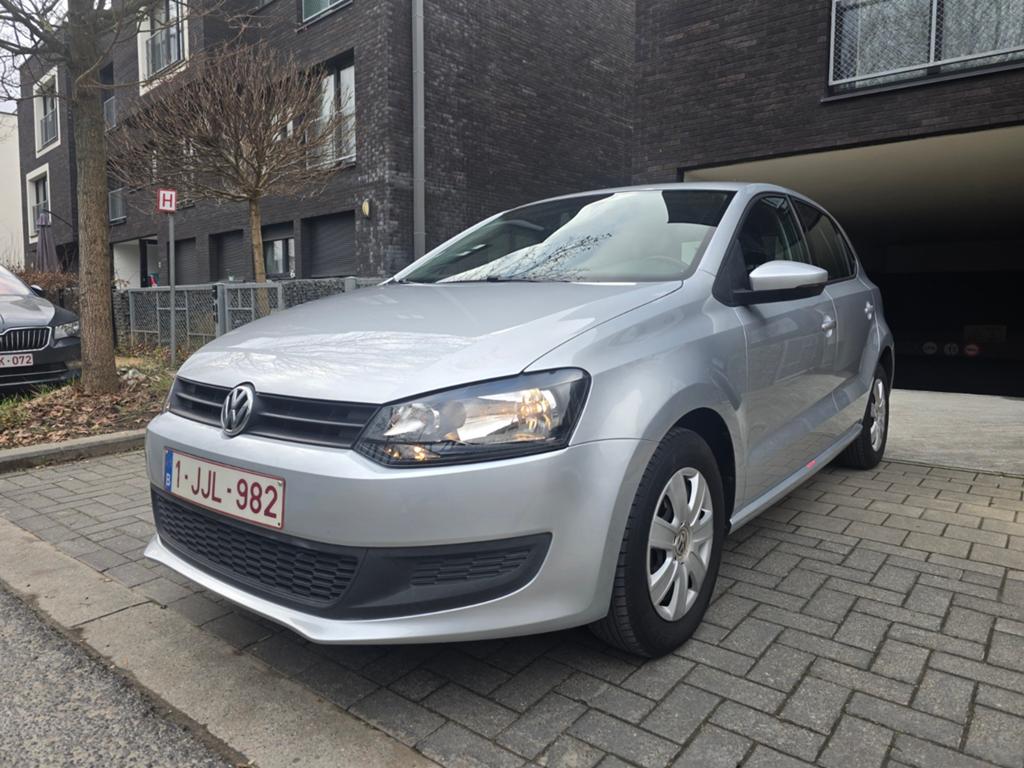Volkswagen Polo 1.4i Essence- automatique 47000km certifiés, Autos, Achat, Entreprise, Capteur de lumière, 5 portes