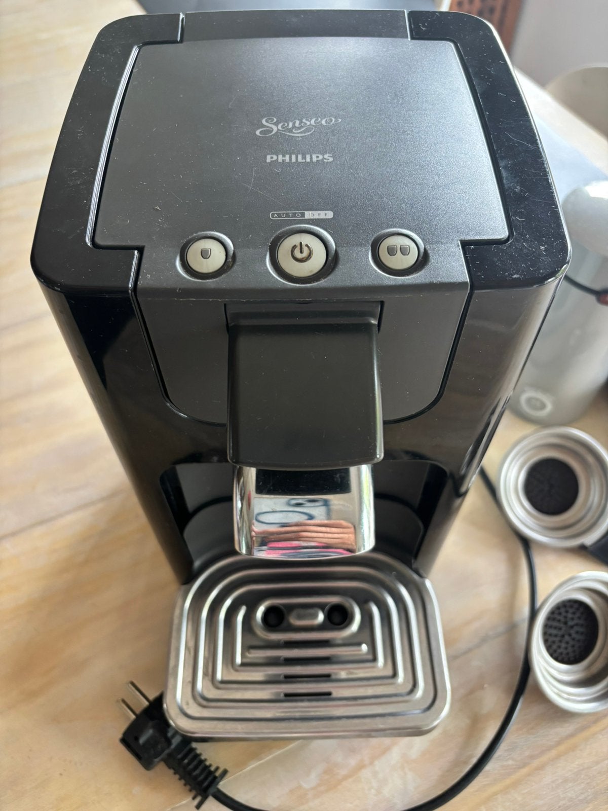 PHILIPS SENSEO QUADRANTE, Elektronische apparatuur, Koffiezetapparaten, Ophalen, Zo goed als nieuw, Koffiemachine, Koffiepads en cups