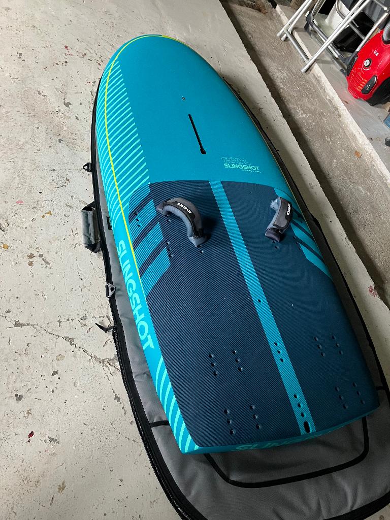 Foilboard, Sports nautiques & Bateaux, Planche à voile, Enlèvement, Comme neuf, Avec sac de transport