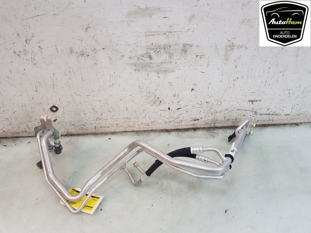 AIRCO LEIDING Volvo XC40 (XZ) (|32260318|32260319|), Gebruikt, Info@volvocars.com, Volvo, Volvo Car Germany GmbH
