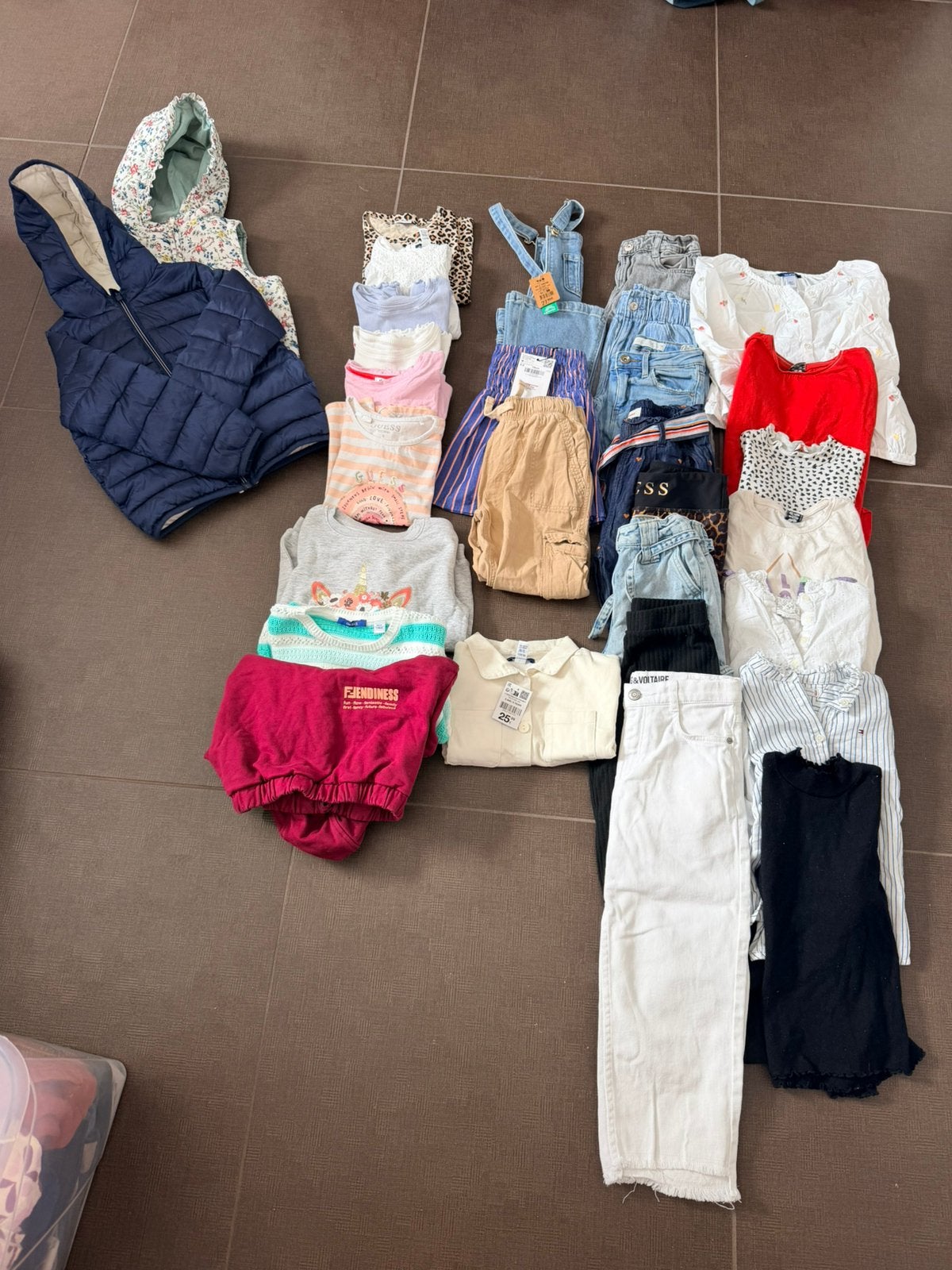 Vêtements fille 6 ans, Enfants & Bébés, Enlèvement ou Envoi, Comme neuf, Taille 116