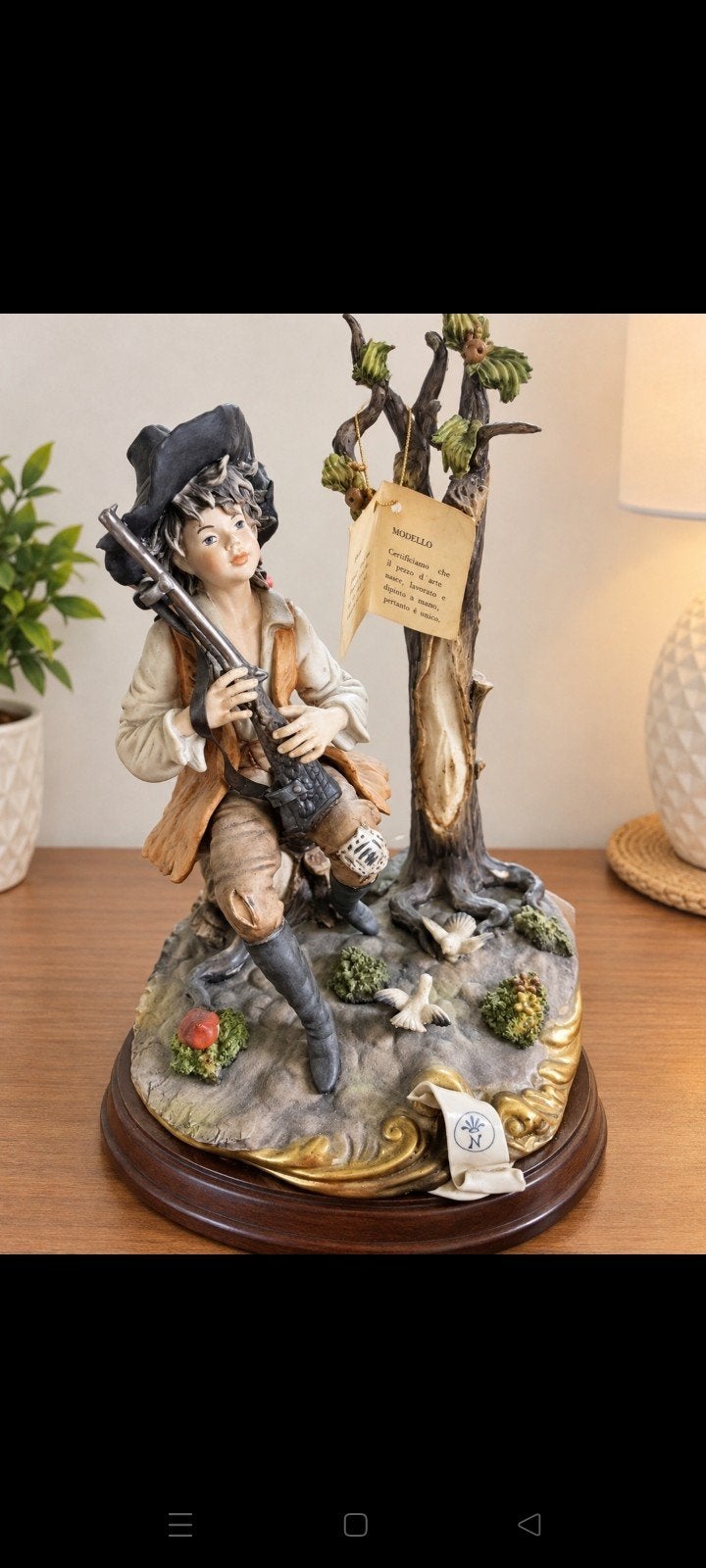 Dit is een vintage Capodimonte Sartori porseleinen beeld van, Antiek en Kunst, Ophalen