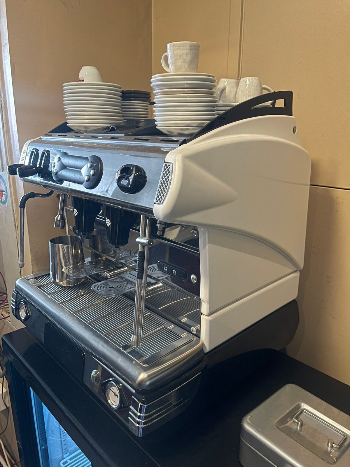 La Spaziale Professionele Espressomachine (2-Groeps), Enlèvement