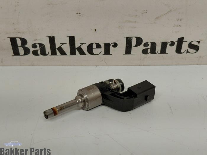 Injector (benzine injectie) van een Volkswagen Scirocco, Gebruikt, -, Volkswagen, -