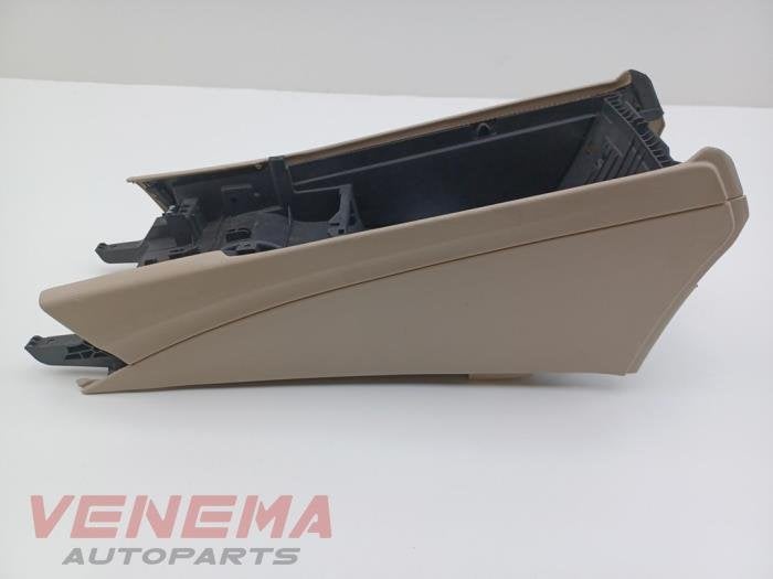 Middenconsoles van een Mercedes C-Klasse, Gebruikt, -, Ophalen of Verzenden, -