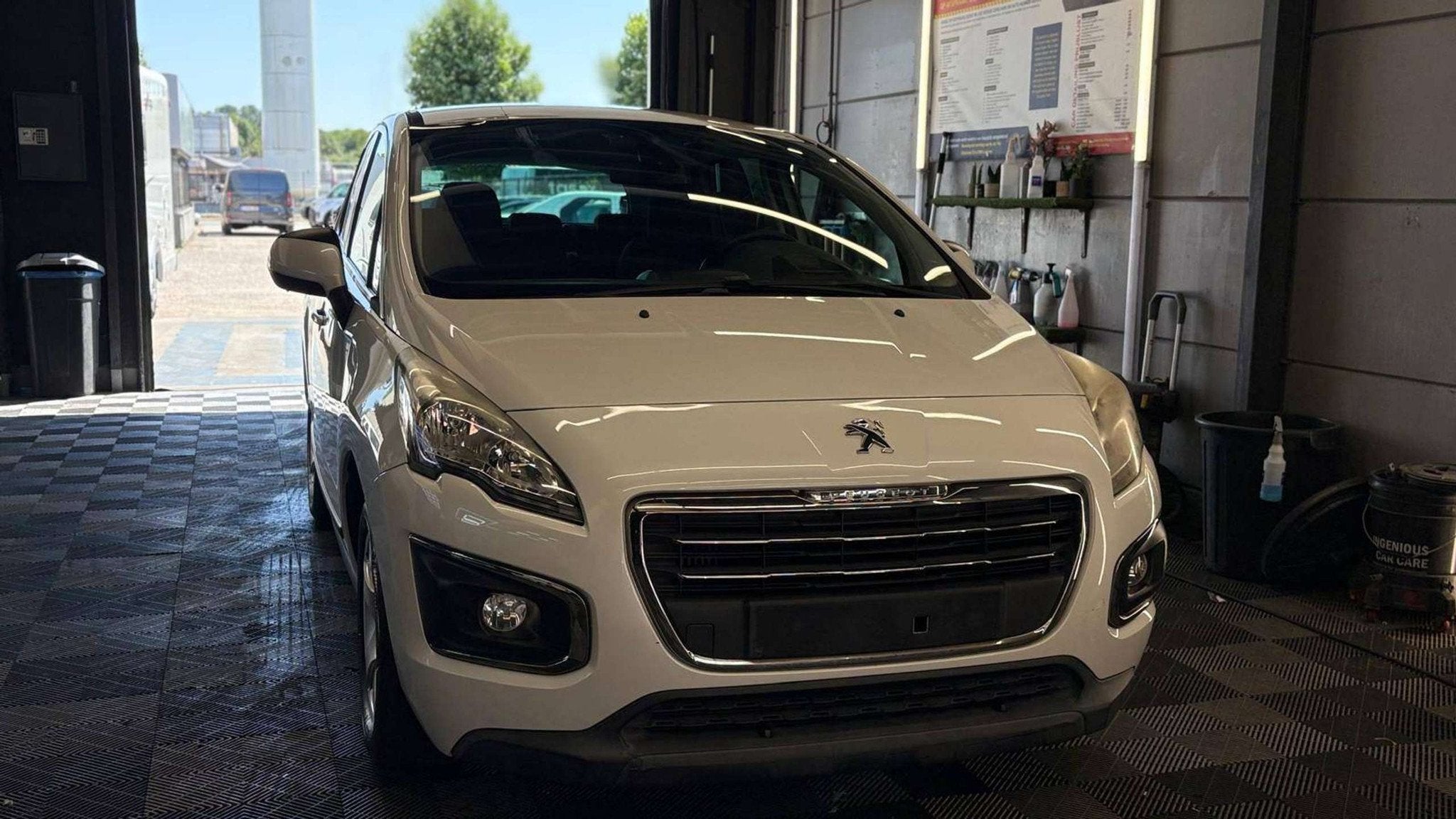 Peugeot 3008 1.6 diesel eur5 bj2015 185392km 5zit manueel, Autos, Euro 5, Achat, Entreprise, Autre carrosserie